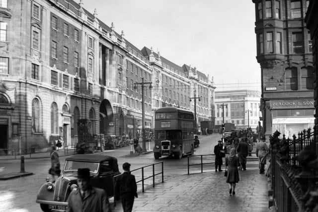 The Headrow bustling with shoppers in February 1949.