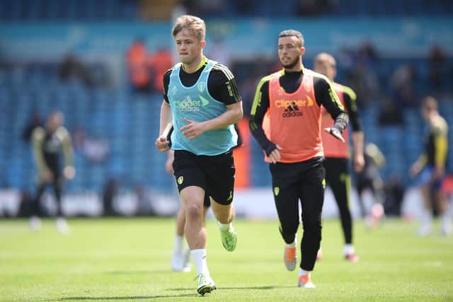 Joe Gelhardt and Sam Greenwood of Leeds United warms up prior to kick off of the Premier League match between Leeds United and Brighton & Hove Albion (Photo by George Wood/Getty Images)