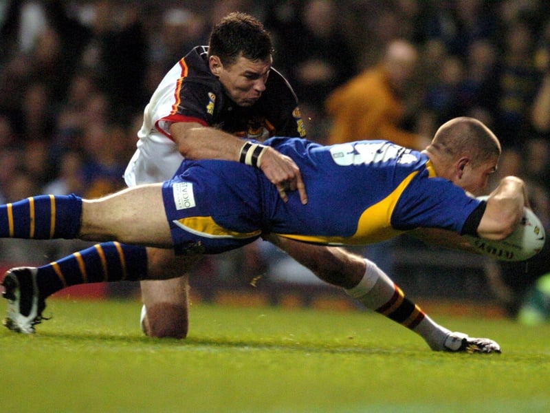 Eventual man of the match Matt Diskin scores Leeds Rhinos' opening try.