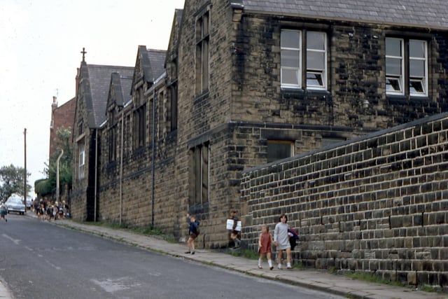 Churwell Primary School on School Street in July 1968. The school moved into this building in July 1877 but schooling actually started at Back Green Methodist Church in May 1873. This school is now demolished and houses have been built on the site called School Mews.