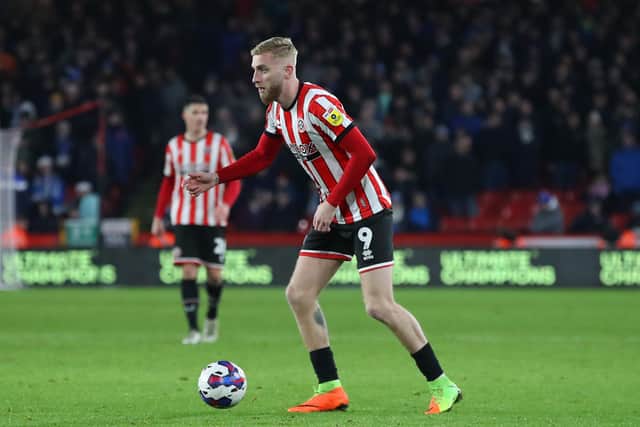 Oli McBurnie in action for Sheffield United