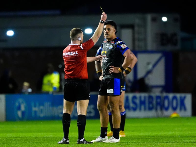 Controversial moments in the season included Keenan Palasia's late sin-binning at Warrington Wolves in Super League's 5,000th game, in March. The hosts took advantage to score a late winner.