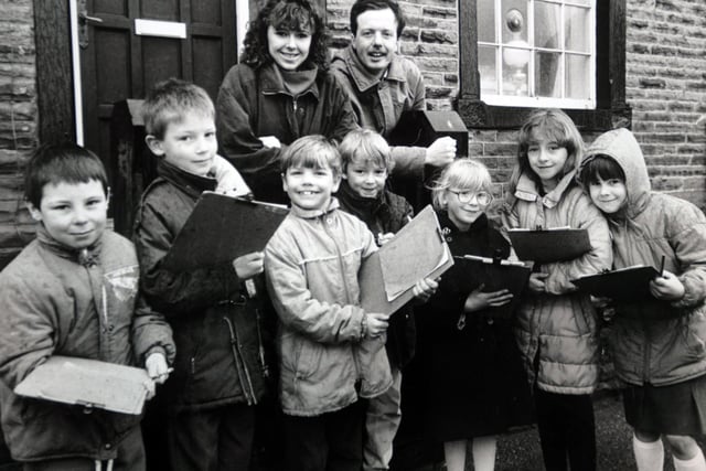 Pupils from Newlands Primary Schoolin March 1989.