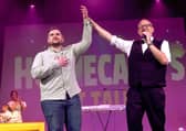 Last year's winner, Gordon Robertson (left)