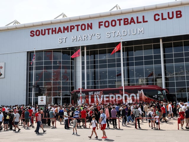 The combined population of Southampton and Portsmouth makes them the sixth biggest city in the United Kingdom with a population of 927,916.