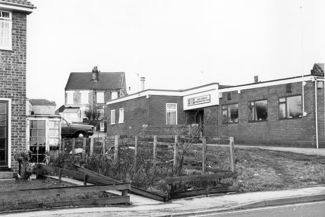East Ardsley Conservative Club on Chapel Street pictured in January 1985.
