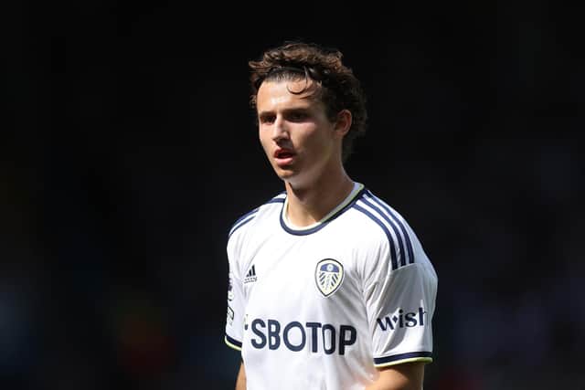 LEEDS, ENGLAND - AUGUST 21: Brenden Aaronson of Leeds United during the Premier League match between Leeds United and Chelsea FC at Elland Road on August 21, 2022 in Leeds, England. (Photo by Catherine Ivill/Getty Images)