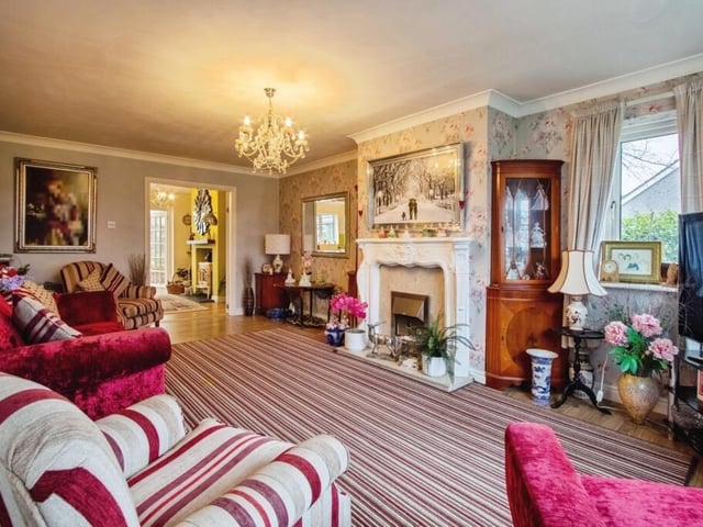 A spacious reception room with a double aspect.
