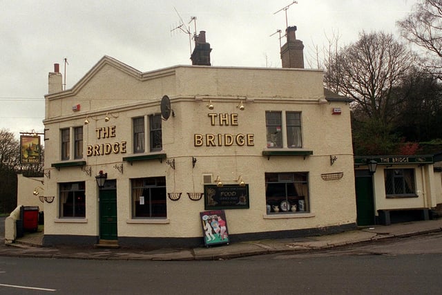 The Bridge Inn pictured in March 1998.