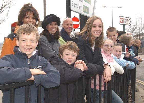 Queen's visit to Wakefield. Royal watchers on Westgate in 2005.