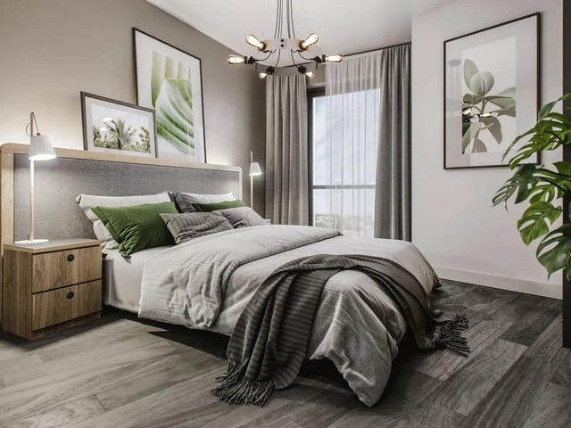 The largest bedroom has an en-suite shower room