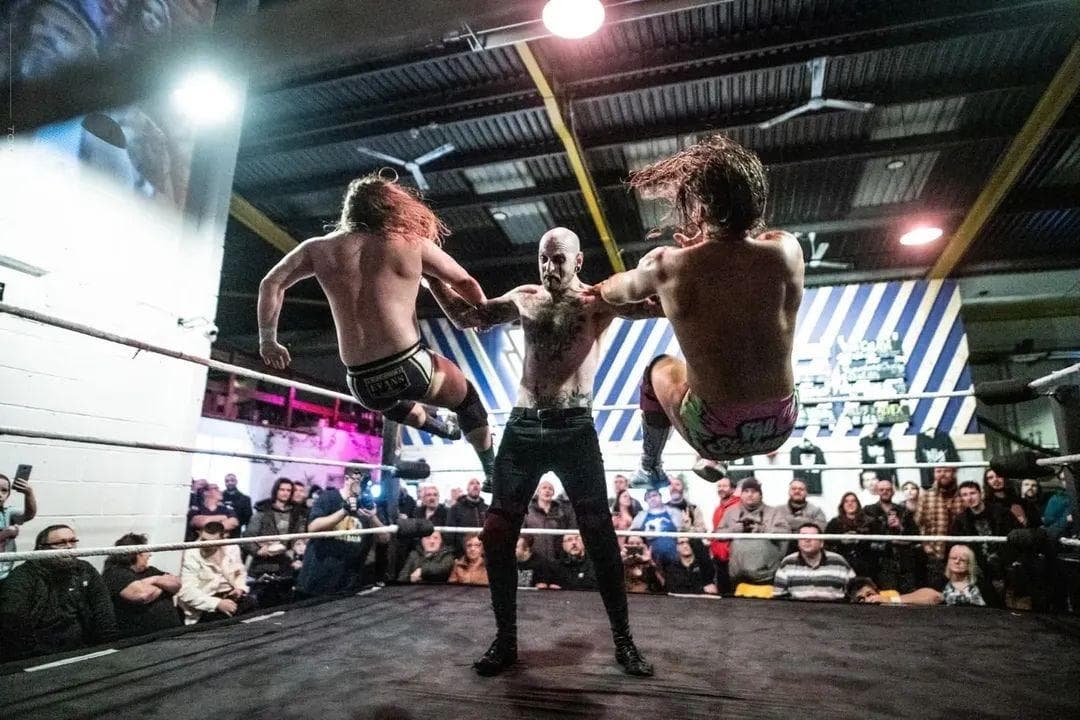 Großes Wrestling-Event mit „Rumble“-Match zur Spendensammlung für Leeds ...
