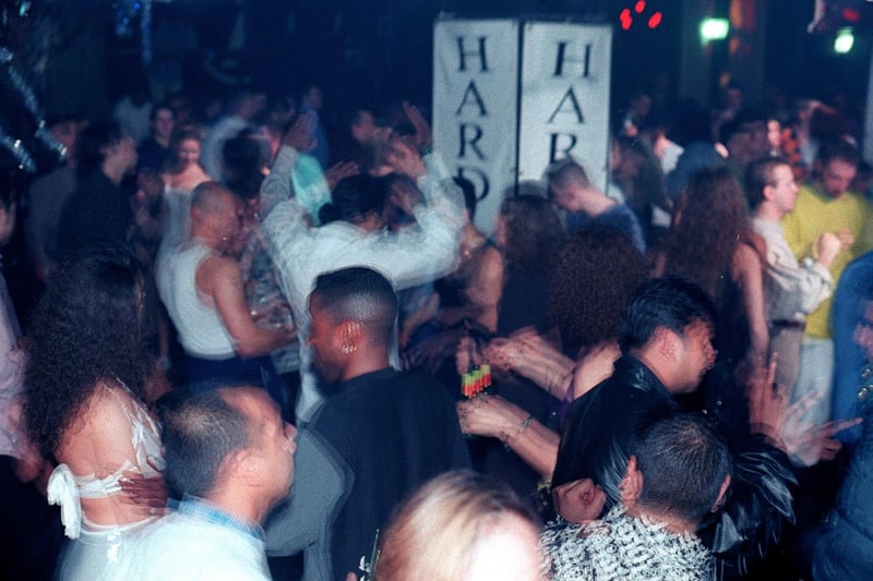 10 photo memories from Leeds city centre club scene in the 1990s |  Yorkshire Evening Post