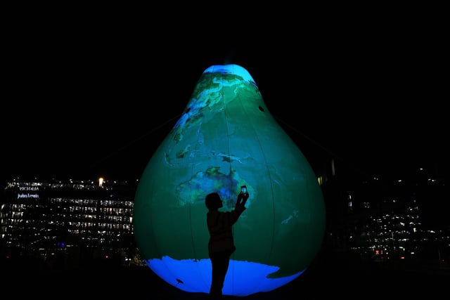 The World Has Gone Pear Shaped by Tine Bech at Playhouse Square. Photo: Jonathan Gawthorpe.
