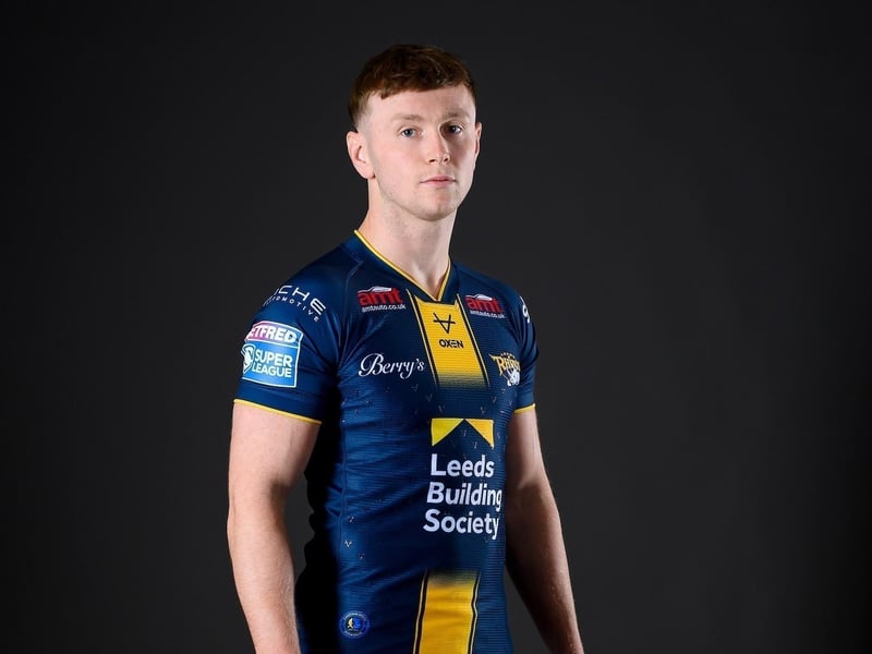 One nice pass to his winger, missed a tackle in the build-up to Hull’s third try 5