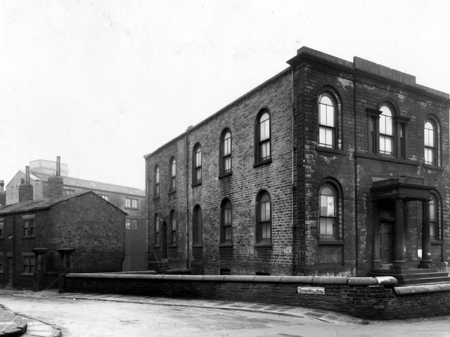 Methodist Chapel on the corner of Theaker Lane and Eyres Mill Side. FA Lodge and Sons woollen manufacturers at Winker Green Mills visible in the background. Pictured in January 1948.