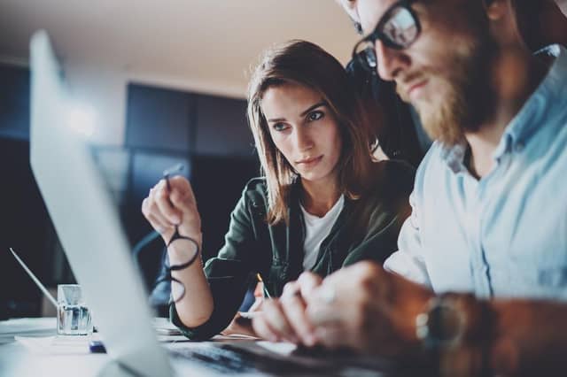 Best Business Bank Accounts in the UK, Compared in 2022