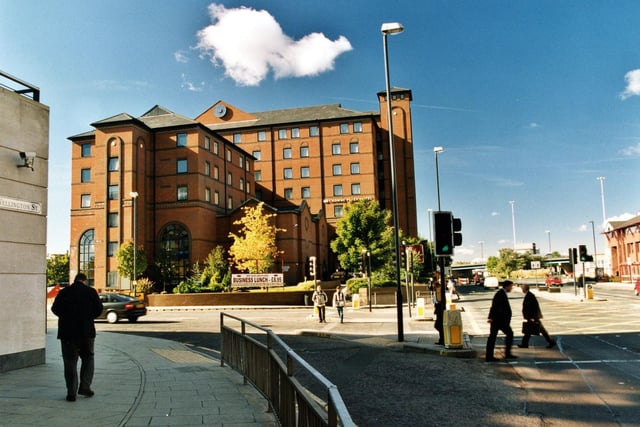 October 1999 and this view looks along Wellington Street on to the Crowne Plaza Hotel. The hotel was opened in May 1990 by the Earl of Harewood as the Crest and in 1997 became the Holiday Inn Crowne Plaza then dropped the Holiday Inn.