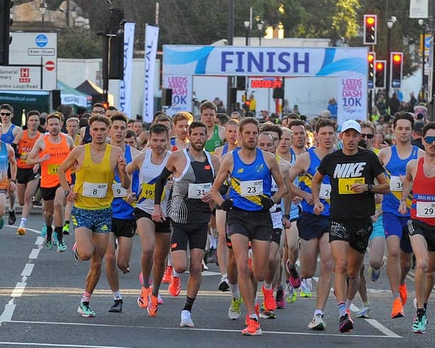 The runners striving for the front of the Leeds Abbey Dash 2023. (pic by Steve Riding)