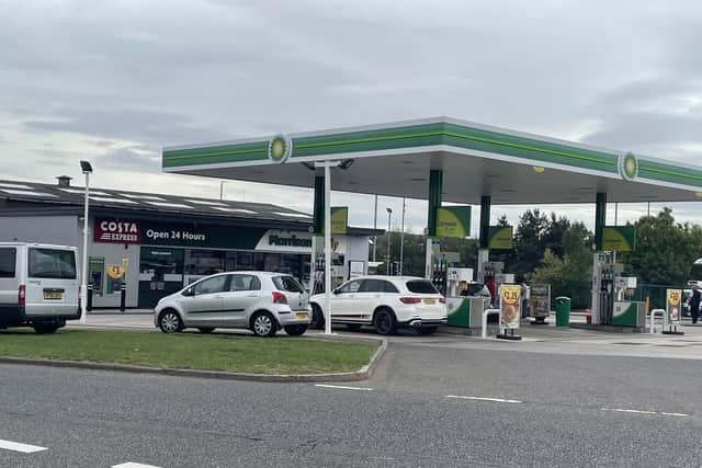 Police were called to the BP petrol station on Henconner Lane in Bramley.