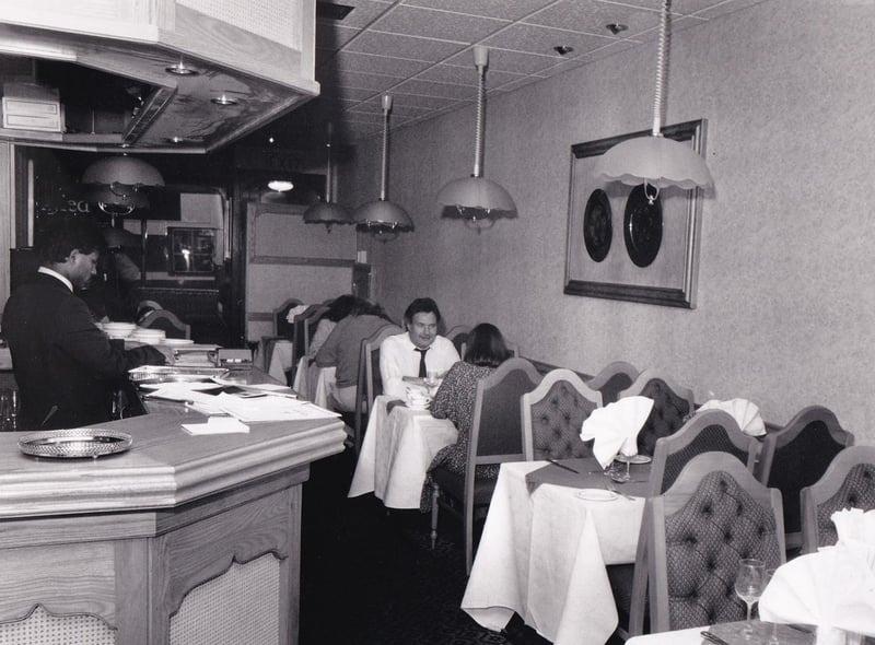 Sonargaon on New Briggate offered authentic Indian cusine and in June 1989 was ideally located not only for office workers and shoppers during the day but also for theatre and cinemagoers in the evening.