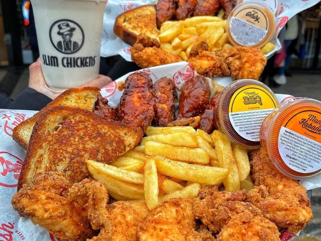 This popular American restaurant chain serving hand-breaded chicken tenders has landed in Trinity Leeds, following its success across the country. The menu includes tenders and wings, sandwiches and wraps, salad and sides with 14 dipping sauces.