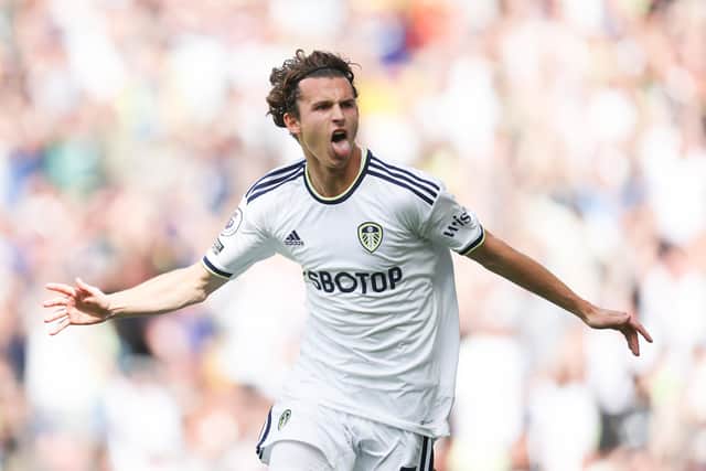 LEEDS, ENGLAND - AUGUST 21:  Brenden Aaronson of Leeds United celebrates scoring their side's first goal during the Premier League match between Leeds United and Chelsea FC at Elland Road on August 21, 2022 in Leeds, England. (Photo by Catherine Ivill/Getty Images)