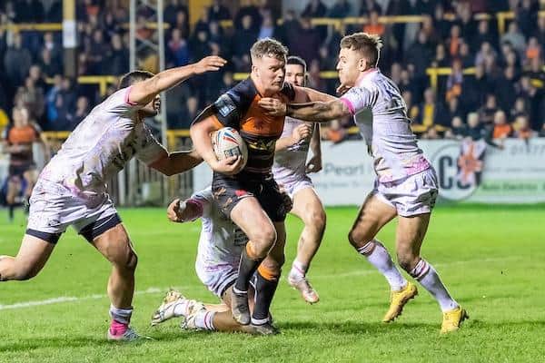 Adam Milner in action for Castleford against Leeds Rhinos this season. Picture by Allan McKenzie/SWpix.com.