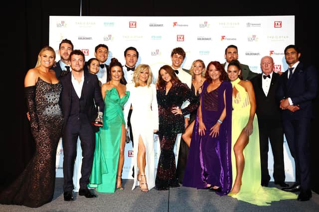 Home and Away cast members (photo: Getty Images)