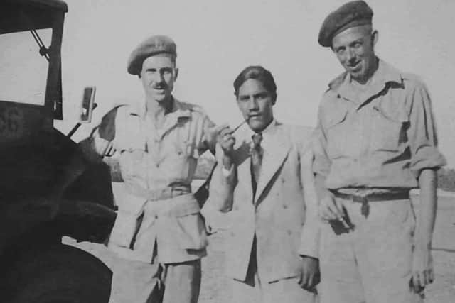 Alwyn, officer, local, Egypt ,1944