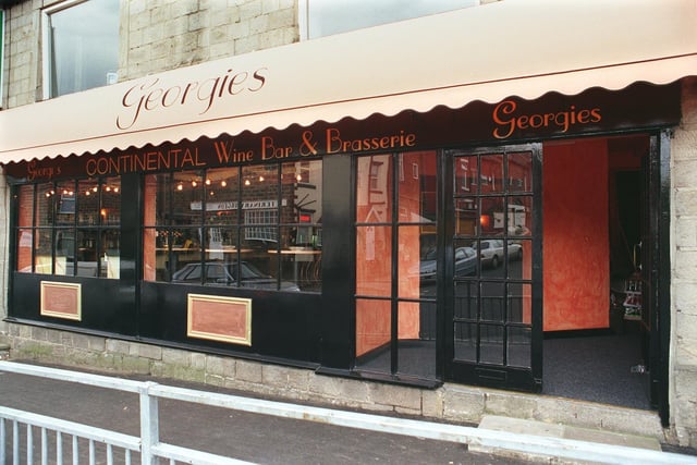 Do you remember Georgies continental wine bar and brasserie on New Road Side?