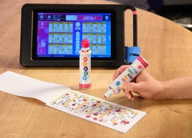 A Mecca Bingo player at the company's branch in New York Street, Leeds, has scooped a £50,000 jackpot prize.
