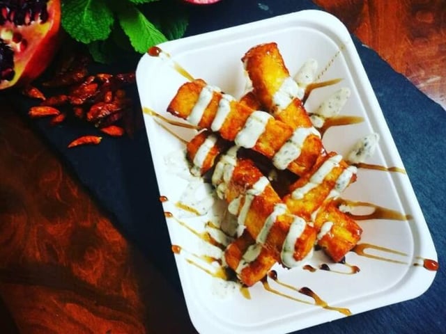 Arriving with locally sourced ingredients is Cheese Yard, where cheese lovers can take their pick from a selection of dishes such as mouth-watering mac and cheese, halloumi fries and Philly cheesesteaks.