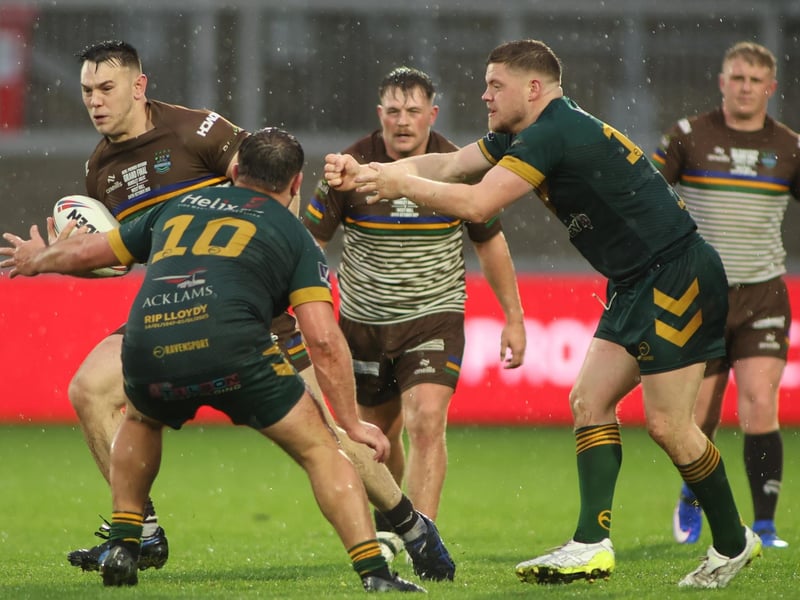 Harry Dodd on the ball for Hunslet ARLFC against West Hull in the National League Premier Division Grand Final at Wakefield Trinity.