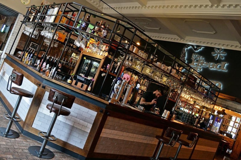 CAMRA describes Head of Steam as "a grand looking three storey stone and brick pub with a curved frontage. Inside, the octagonal island bar dispenses beers from all around the world with a strong emphasis on cask and Belgian beers."