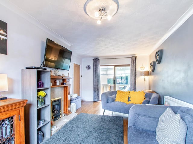 With the accommodation arranged over two floors, the property is made up of an inviting entrance hallway, delightful lounge, conservatory leading out onto the largely proportional garden.
