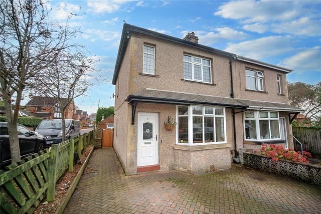 This semi-detached house in Rawdon has a large garden and off-street parking. The home includes a lounge, kitchen diner with access to the large rear garden, three double bedrooms and a house bathroom. Externally there is a drive to the front, and to the rear there is a storage area and home office.