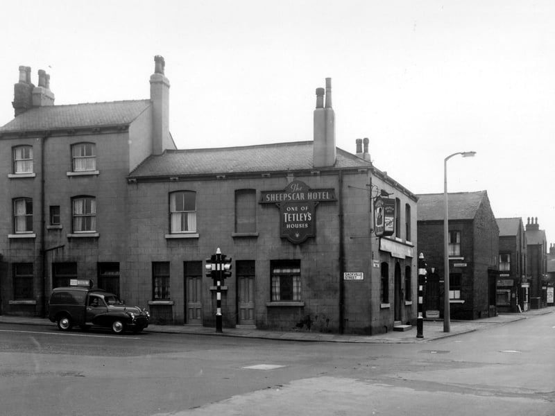 The Sheepscar Hotel at the junction with Sackville Street and Sheepscar Street in May 1958.