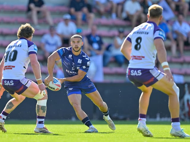 Grade B head contact, three penalty points, total points three - fine.