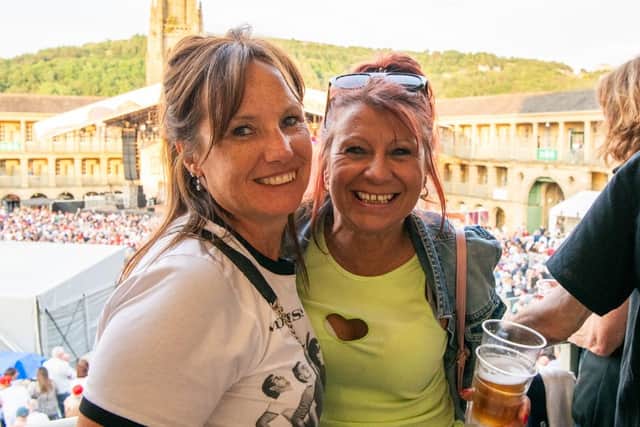 Madness at the Piece Hall (photo: Ellis Robinson)