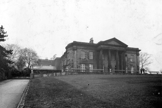 The Mansion and cafe pictured in March 1938. The cafe, to the left of the Mansion, was an addition in the style of a conservatory. Catering was done by the Gilpin family. The park had been opened to the public in September 1872 by Prince Arthur.