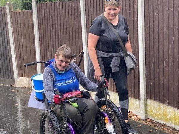 Rain didn't stop Amanda from completing a virtual marathon for Support Dogs