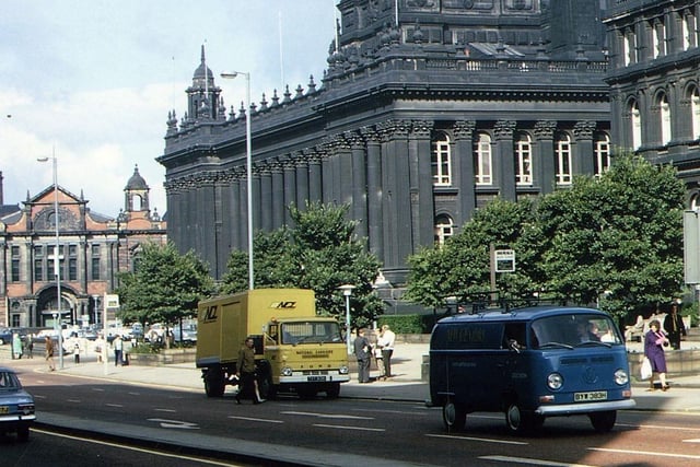 Leeds Town Hall from The Headrow in August `1971. Oxford Place Chapel is on the left and part of the Municipal Buildings housing the Central Library are visible to the right.