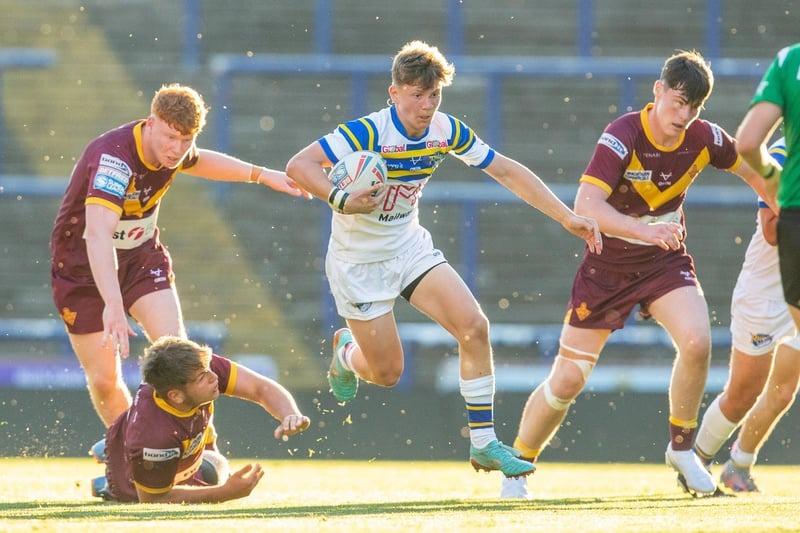 Age: 17; position: full-back/hooker; community club: Dewsbury Moor/Dewsbury Celtic; signed until end of 2026.