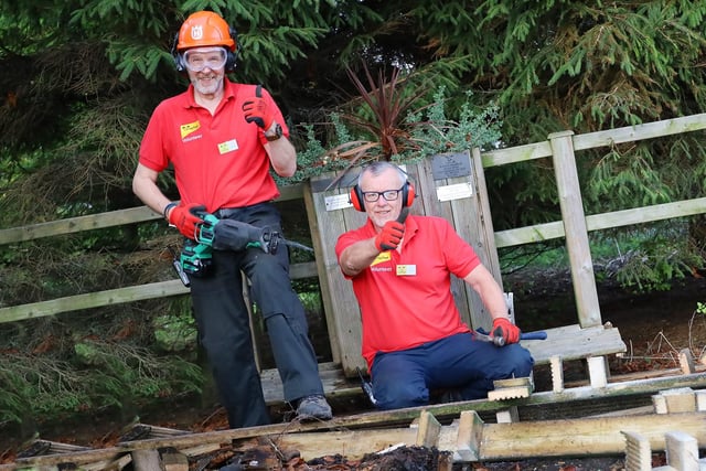 We saw Volunteers Paul and Terry doing some renovations to the rehoming centre’s memorial garden.
Unfortunately, the decking had gradually decayed over the last few years due to weather, but they’re making excellent progress removing, salvaging and re-building the area.
We can’t wait to see it finished!
If you’re interested in becoming a Volunteer at Dogs Trust Leeds, drop an email over to Volunteer.Leeds@dogstrust.org.uk for more information.
