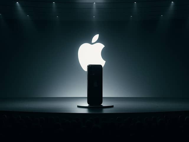iPhone 17