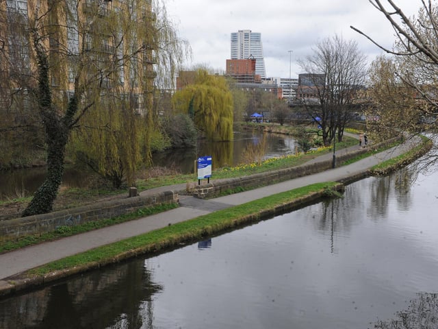 It sits between the River Aire and the Leeds and Liverpool Canal, with access from the canal towpath.