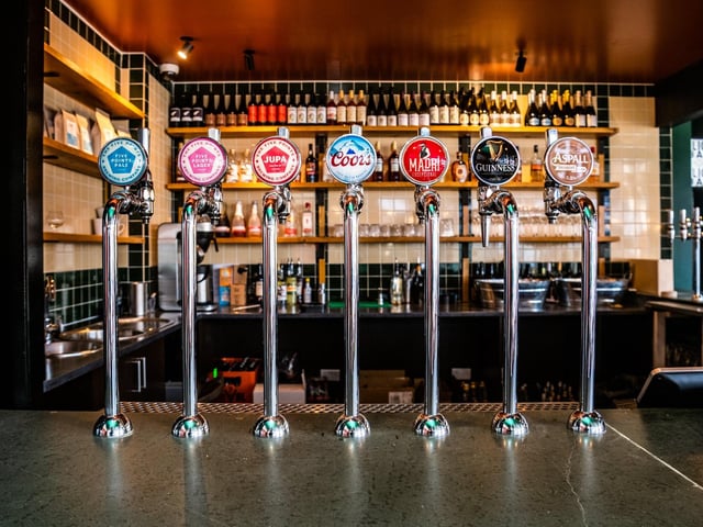 Meanwood Tavern, located in Meanwood Road, won Best Newcomer at the Leeds Beer Awards 2022. This was awarded by public votes - and a total of 10,233 votes were submitted.
