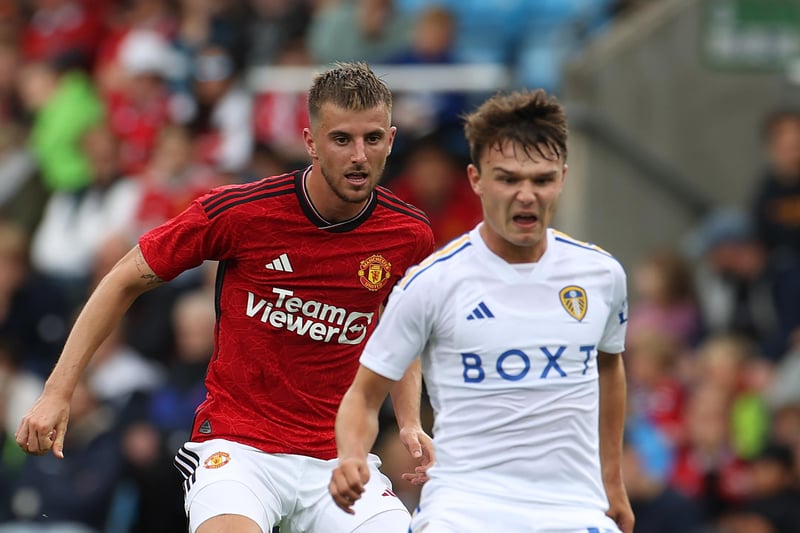 Returning from a loan spell at Millwall, Shackleton looks set to share minutes in the middle of the park this season, owing to his involvement during pre-season (Photo by Matthew Peters/Manchester United via Getty Images)