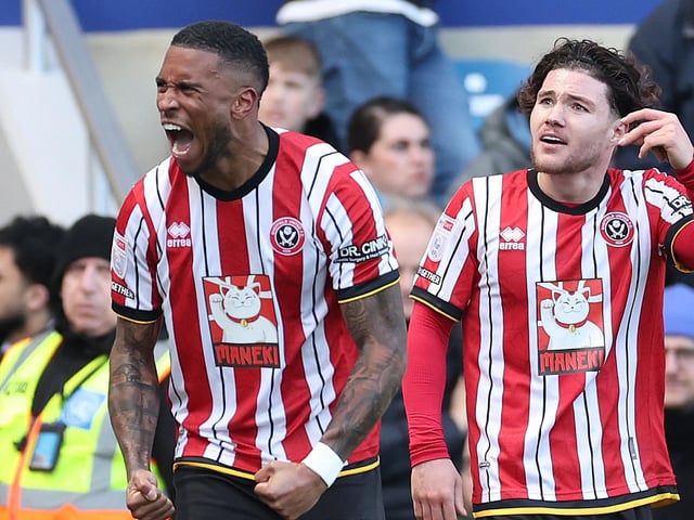 Title odds: 8-1 (in from 10s). Automatic promotion odds: 4-6 (in from 10-11). Promotion odds: 4-9 (in from 4-7).